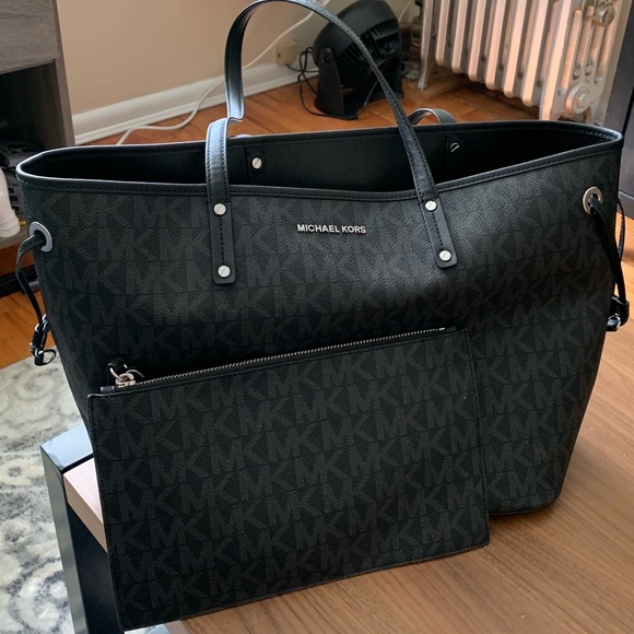 michael kors large drawstring signature tote purse